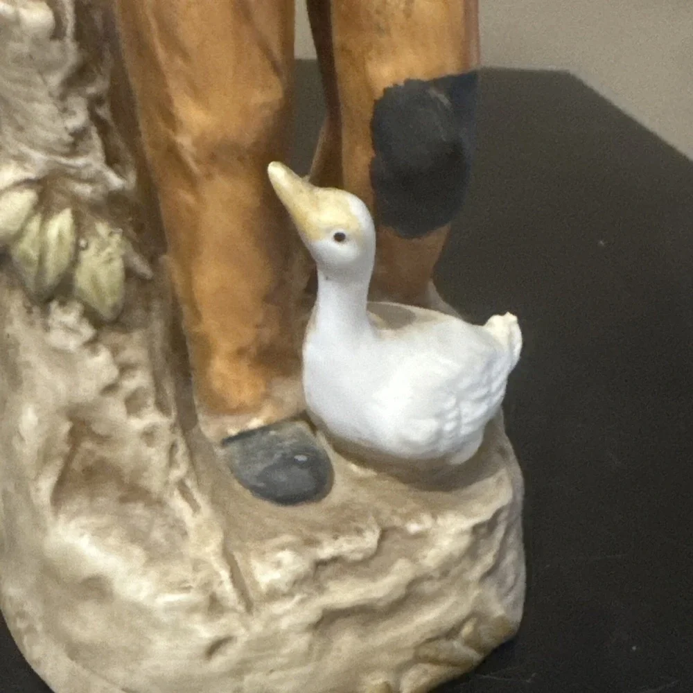 Vintage Pair Homco Home Interiors Porcelain Old Farmers Duck Puppy 1417 Figurine